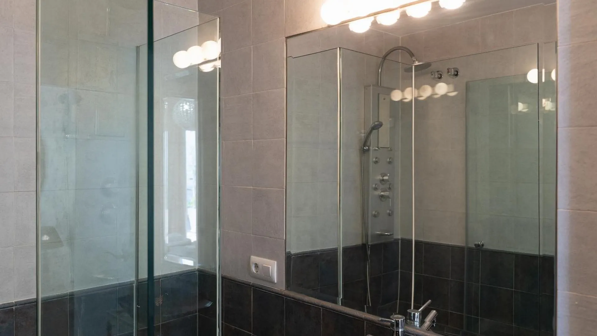 The Artist'S House With Private Pool Apartment Seville Spain